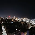 Attico Con Vista Su Genova