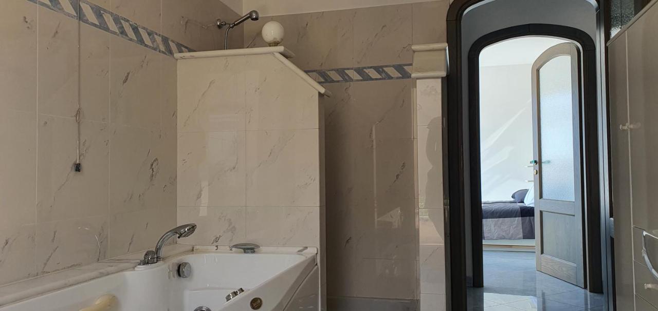 Attico Con Vista Su Appartement